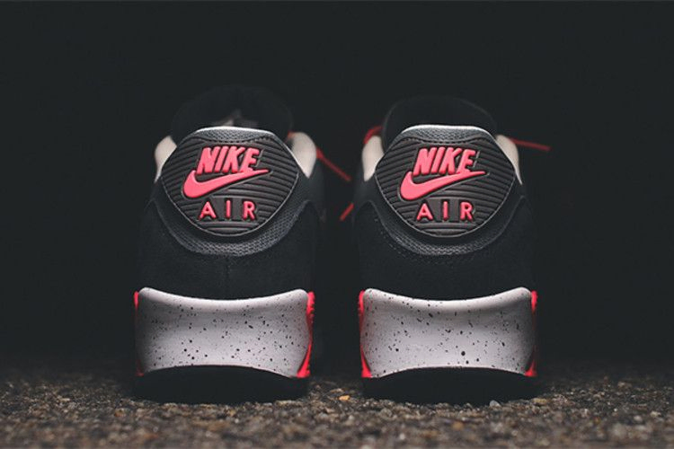 Кроссовки Nike Air Max 90 Premium 'Safari'