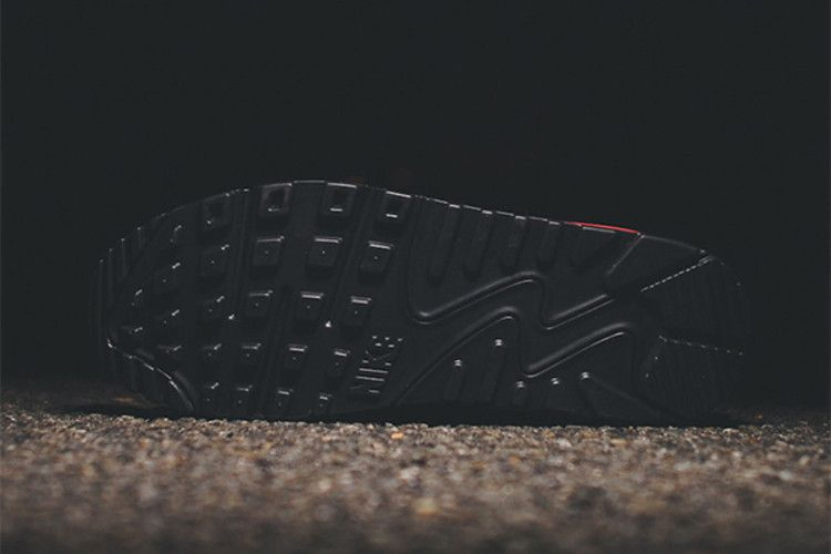 Кроссовки Nike Air Max 90 Premium 'Safari'