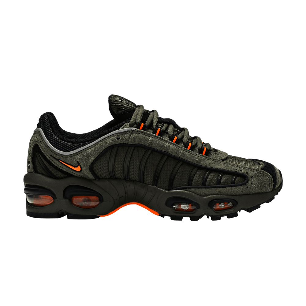air-max-tailwind-4-flight-jacket-cj9681-300
