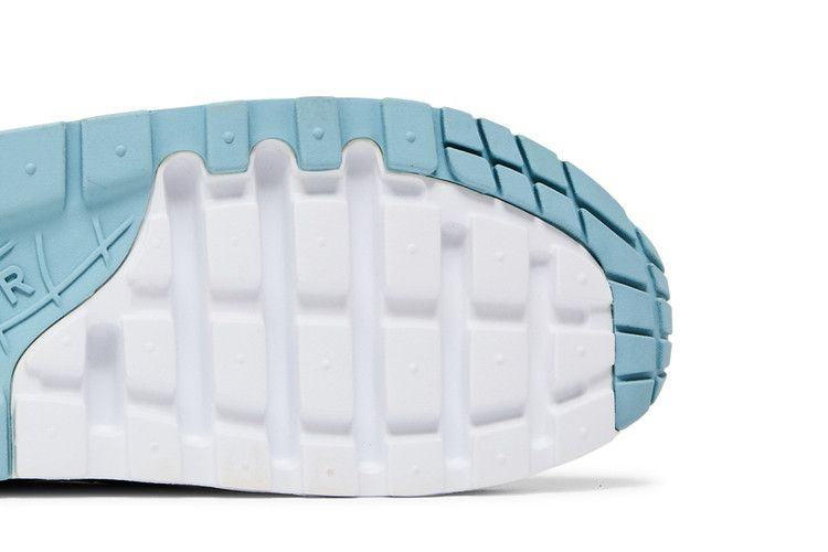 Кроссовки Nike Air Max Zero Essential GS 'Glacier Blue'