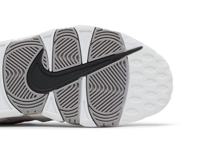 Кроссовки Nike Air More Money 'Habanero Red'