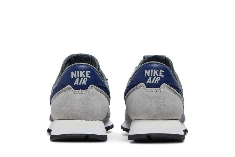 Кроссовки Nike Air Pegasus '83 'Smoke Grey Blue Void'