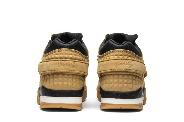 Кроссовки Nike Air TR Cruz 'Wheat'