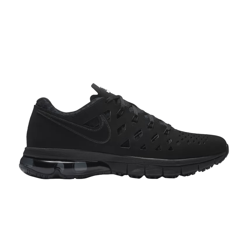 air-trainer-180-triple-black-916460-003
