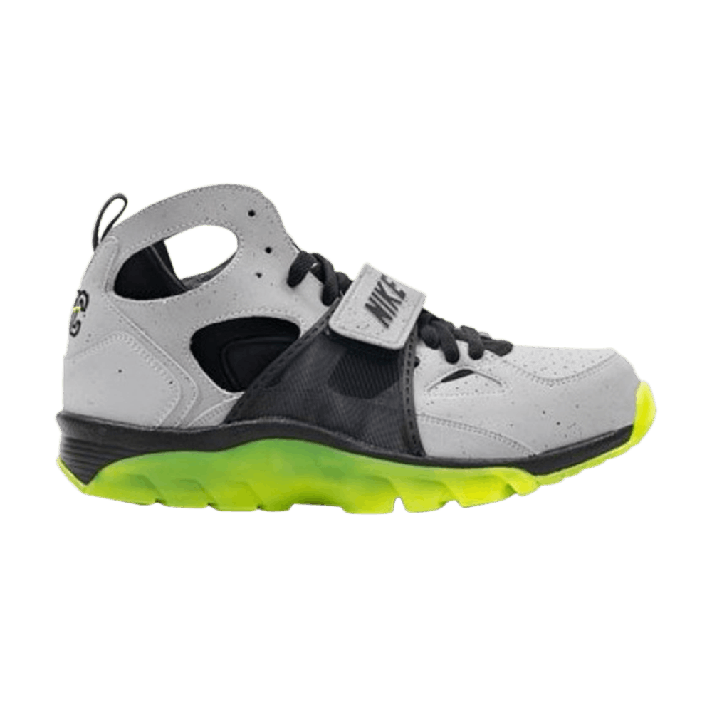 air-trainer-huarache-premium-qs-647591-001