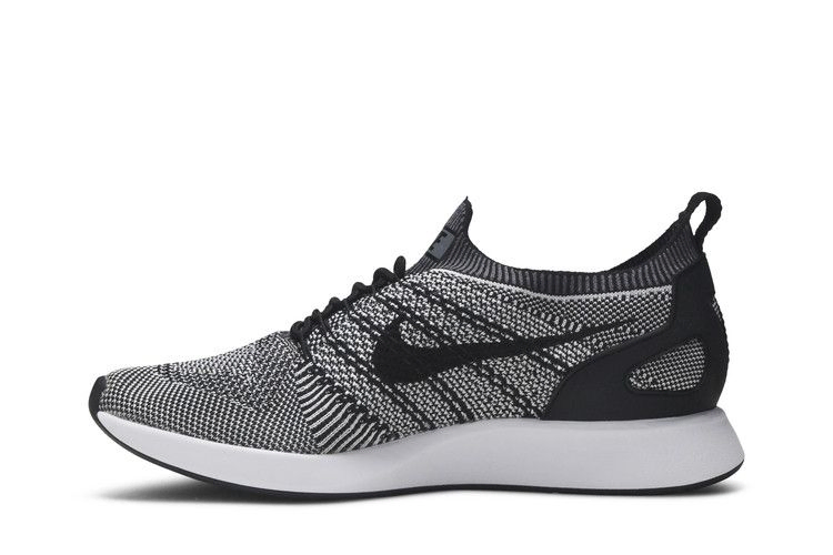 Кроссовки Nike Air Zoom Mariah Flyknit Racer 'Black Platinum'