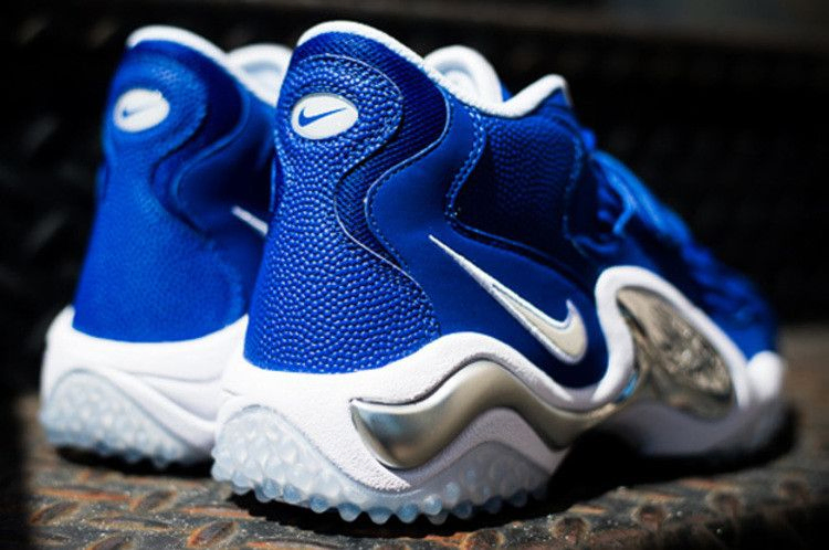 Кроссовки Nike Air Zoom Turf Jet 97 'Hyper Blue'