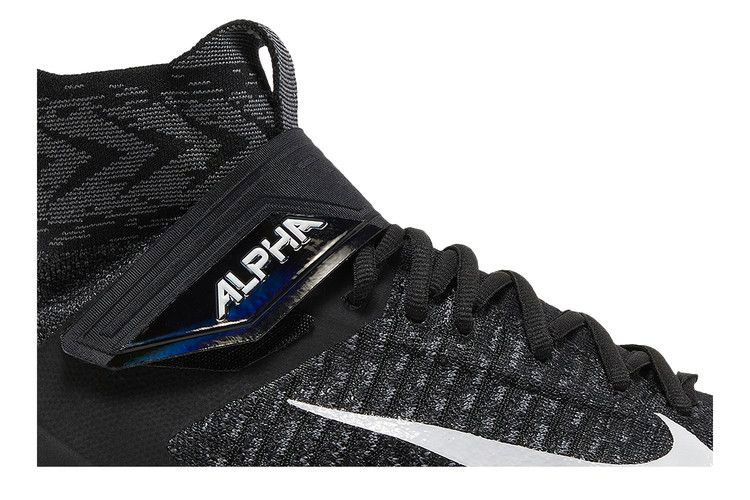 Кроссовки Nike Alpha Menace Elite 2 'Black'