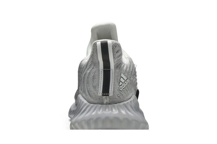 Кроссовки adidas AlphaBounce Instinct 'Cloud White Grey Two'