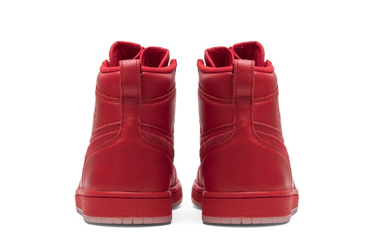 Кроссовки Anna Wintour x Wmns Air Jordan 1 Retro High Zip 'University Red'