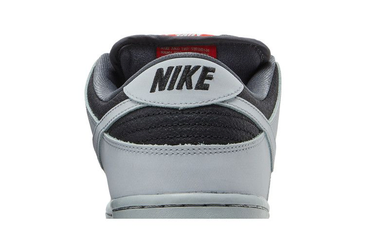 Кроссовки Nike Atlas x Dunk Low Premium SB 'Wolf Grey'