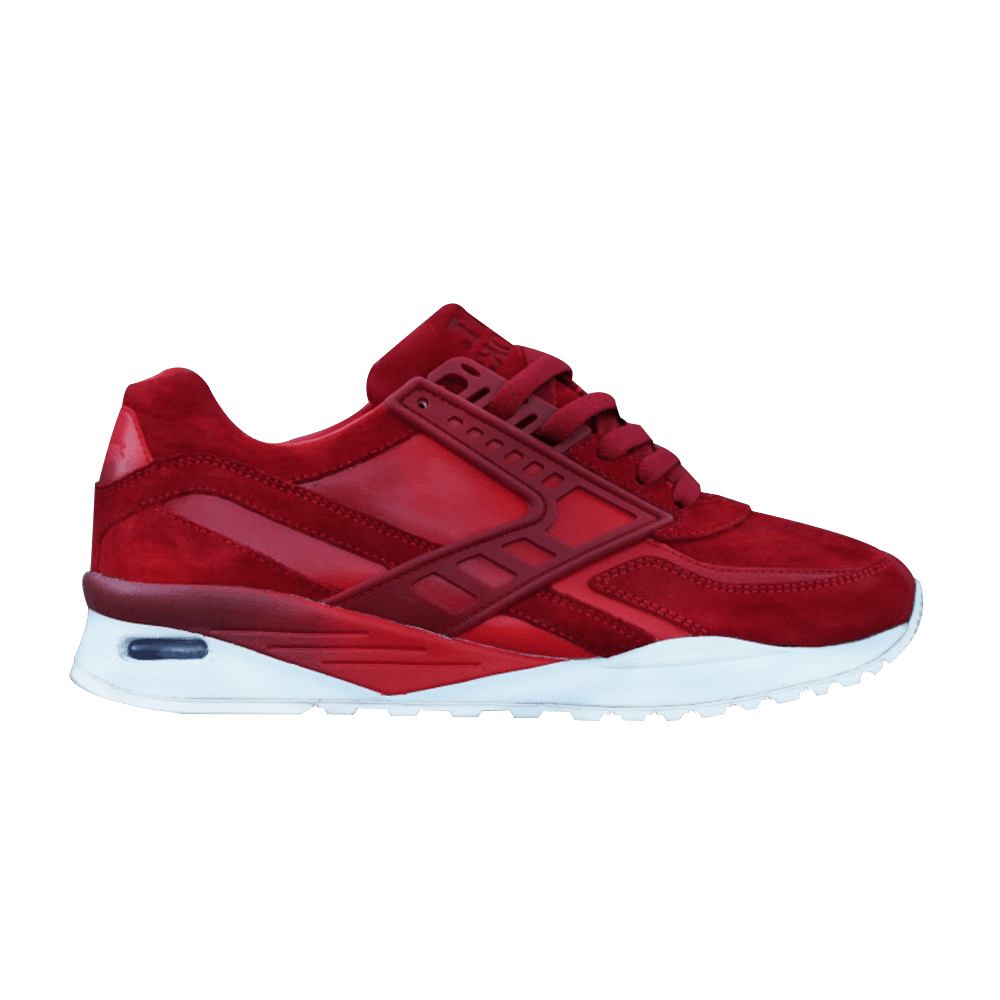 bait-x-brooks-regent-inferno-110205-1d-656