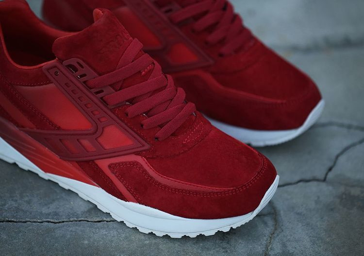 Кроссовки Brooks Bait x Regent 'Inferno'