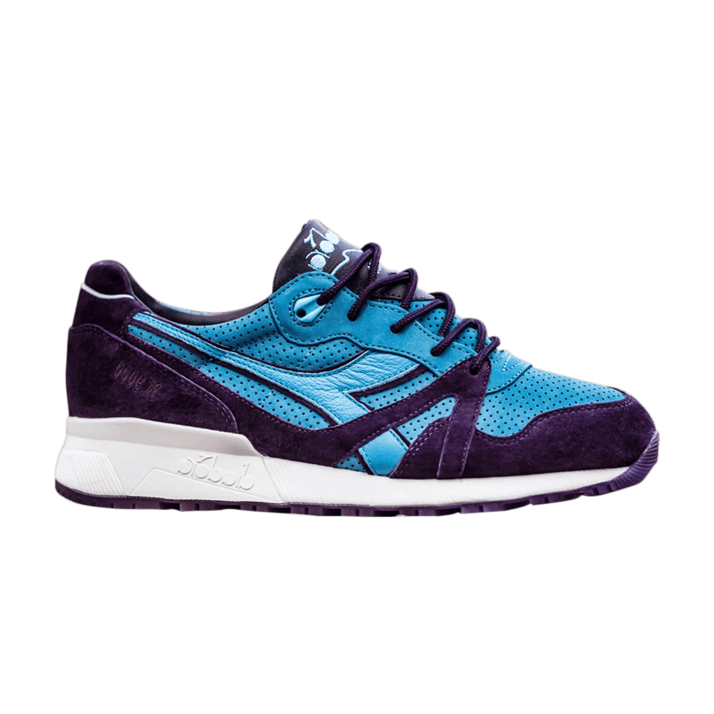 bait-x-dreamworks-x-n9000-skeletor-501-171240-01-65035
