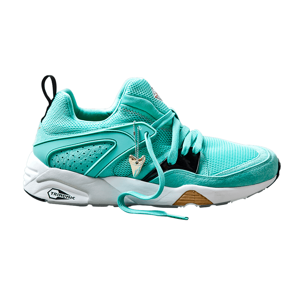 blaze-of-glory-og-sneaker-freaker-shark-bait-35668501