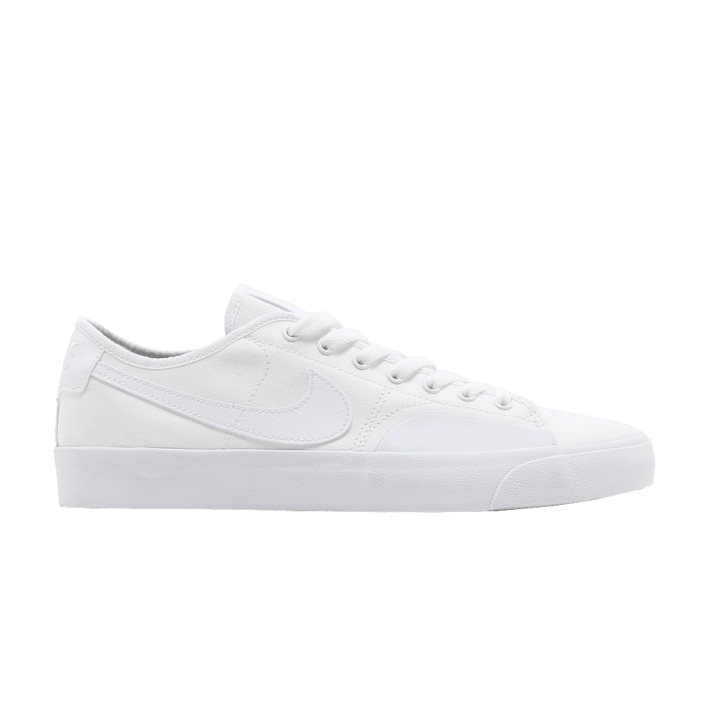 blazer-court-sb-triple-white-cv1658-102