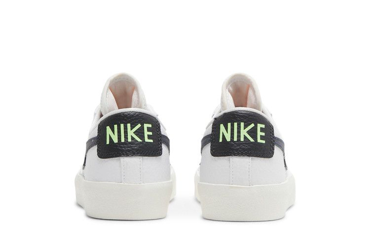 Кроссовки Nike Blazer Low '77 GS 'Lightning Bolt Swoosh'