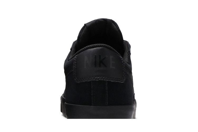 Кроссовки Nike Blazer Low LE 'Triple Black'