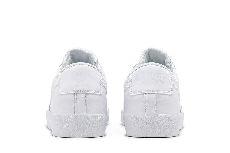 Кроссовки Nike Blazer Low LE 'Triple White'