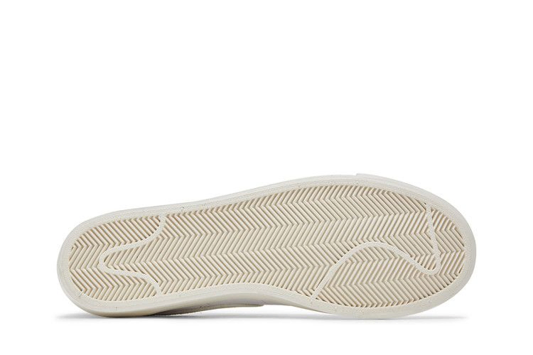 Кроссовки Nike Blazer Low Leather 'Platinum Tint'