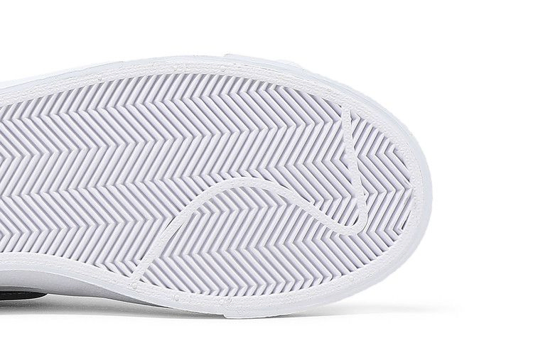 Кроссовки Nike Blazer Mid '77 Infinite 'White Iron Grey'