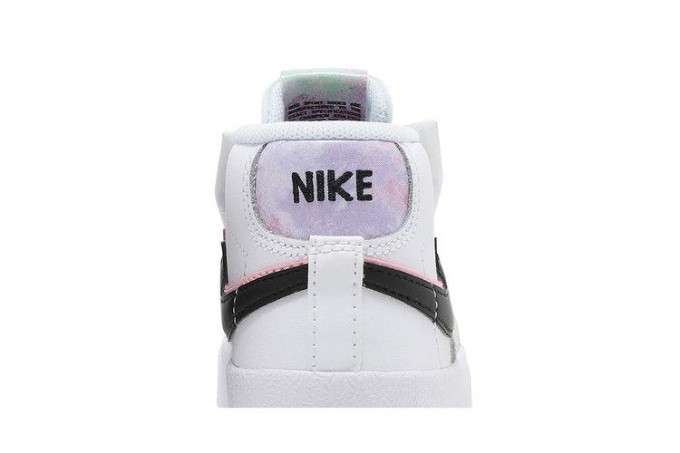 Кроссовки Nike Blazer Mid '77 SE TD 'Double Swoosh - White Arctic Punch'