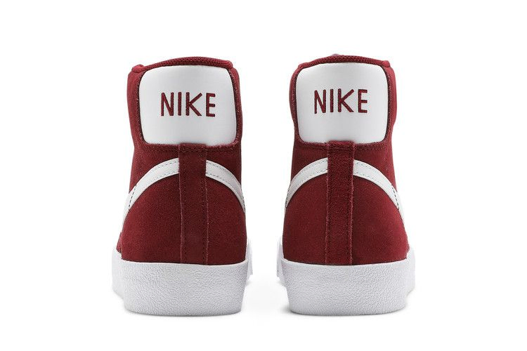Кроссовки Nike Blazer Mid '77 Suede 'Team Red'