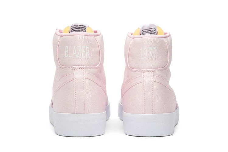 Кроссовки Nike Blazer Mid '77 Canvas 'Pink Foam'