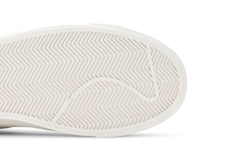 Кроссовки Nike Blazer Mid '77 Vintage 'Roswell Rayguns'