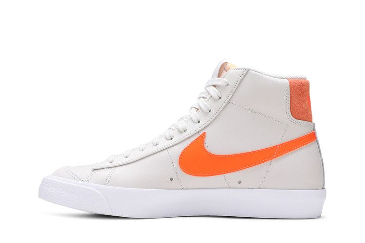 Кроссовки Nike Wmns Blazer Mid '77 'Light Bone Orange'