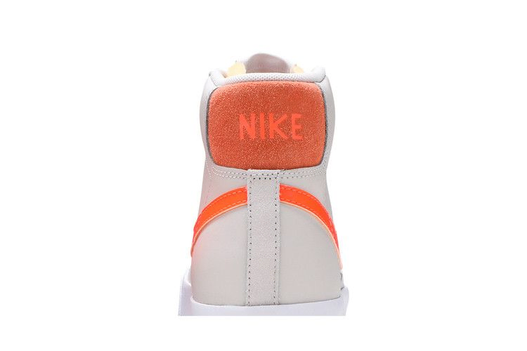 Кроссовки Nike Wmns Blazer Mid '77 'Light Bone Orange'