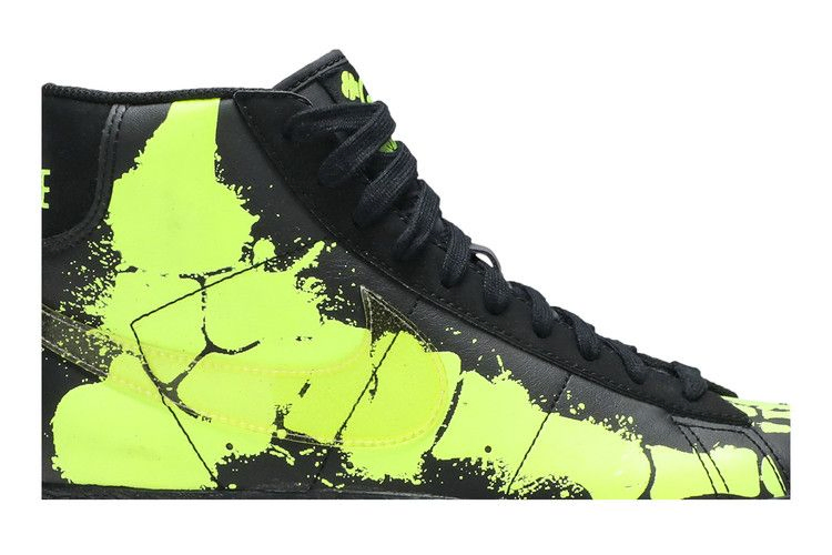 Кроссовки Nike Blazer Mid GS 'Glow in the Dark'