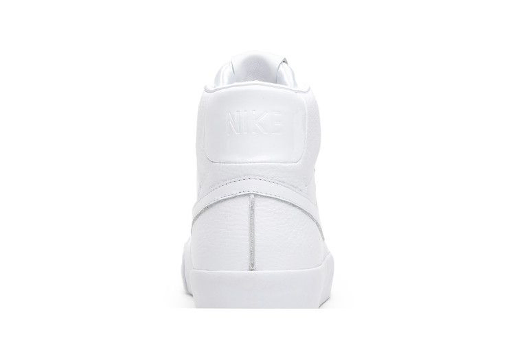 Кроссовки Nike Blazer Royal QS 'Triple White'
