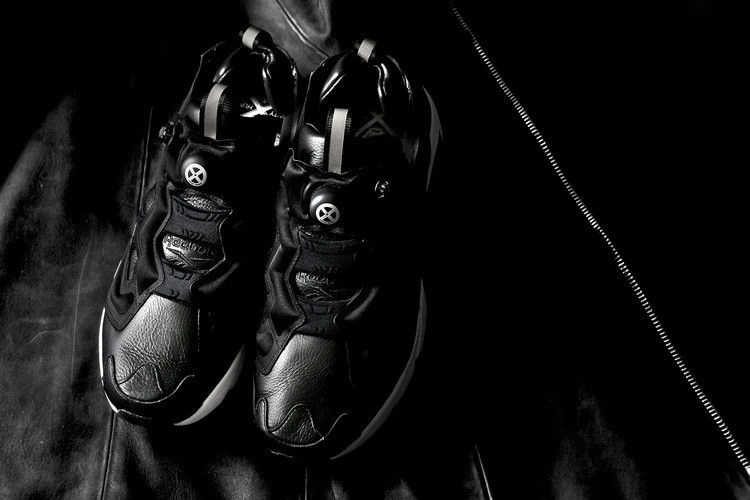 Кроссовки Reebok Bounty Hunter x atmos x Packer x InstaPump Fury 'Black White'