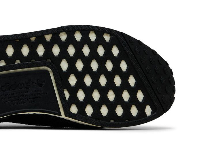 Кроссовки adidas Champs Sports x NMD_R1 'Black Reflective'