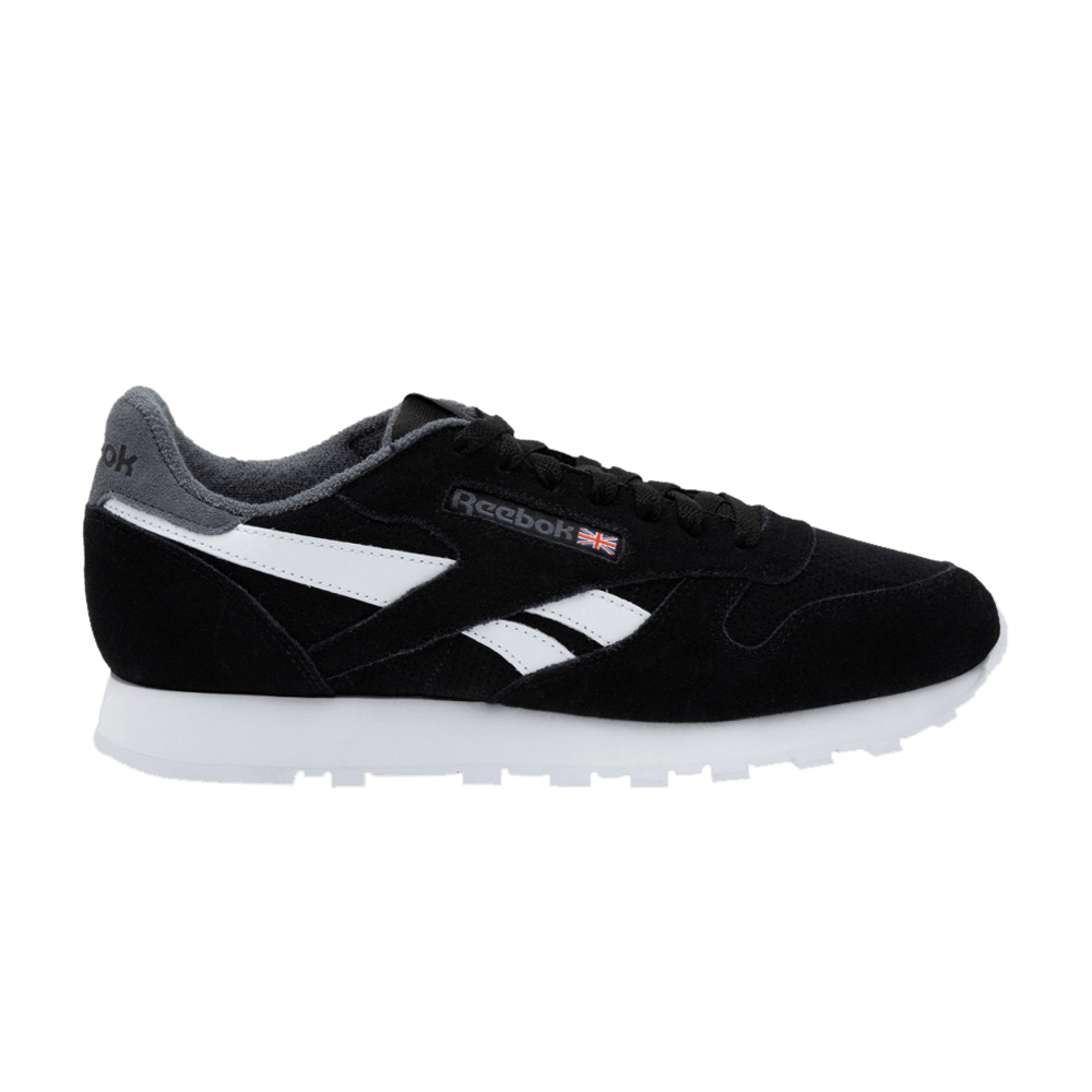 classic-leather-black-cn7107