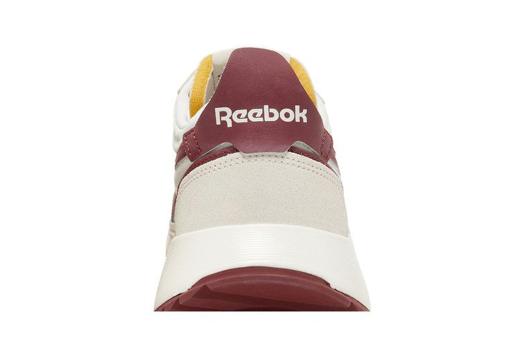 Кроссовки Reebok Classic Leather Legacy GTX 'Chalk Collegiate Burgundy'