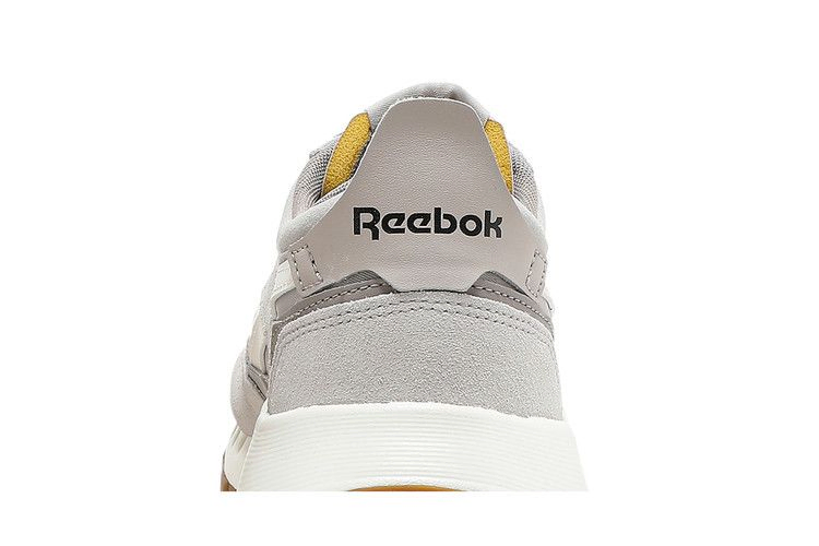 Кроссовки Reebok Classic Leather Legacy 'Sand Stone'