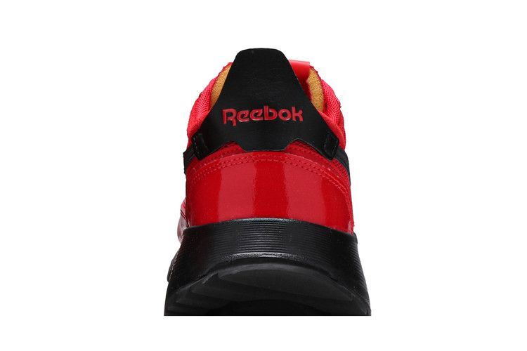 Кроссовки Reebok Classic Leather Legacy 'Street Sleigh'