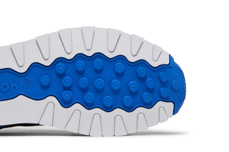 Кроссовки Reebok Classic Leather MU 'Collegiate Navy Red'