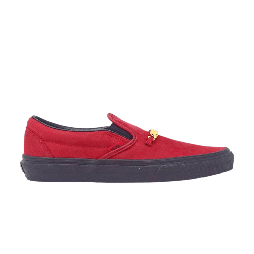 classic-slip-on-id-tag-chili-pepper-vn0a4bv3v9g