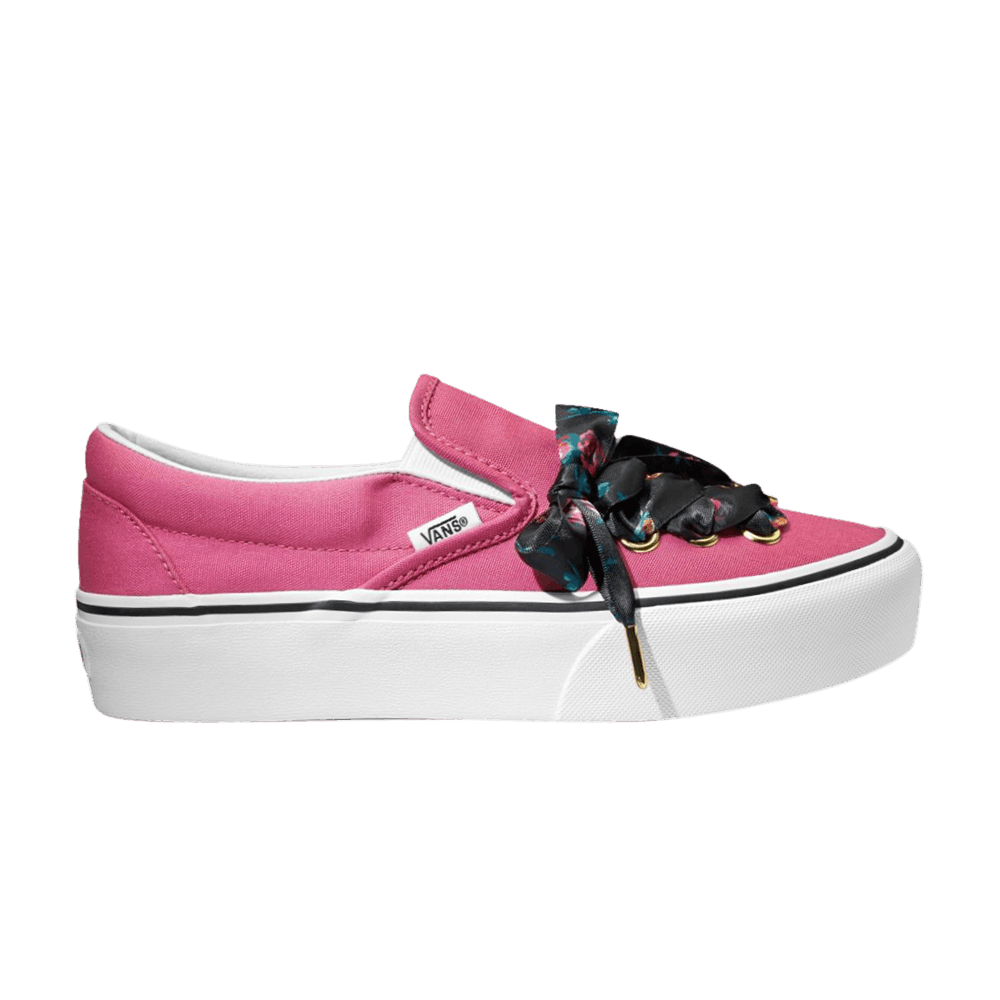 classic-slip-on-oversized-lace-carmine-rose-vn0a3jezvn4
