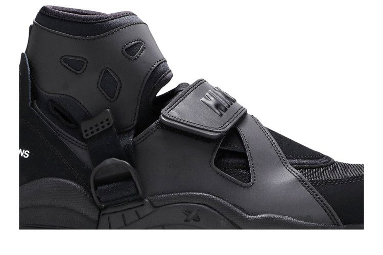 Кроссовки Nike Comme des Garçons Homme Plus x Air Carnivore 'Black'