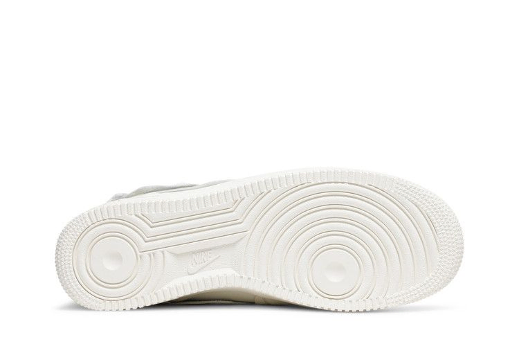 Кроссовки Nike Comme des Garçons x Air Force 1 Mid 'Triple White'