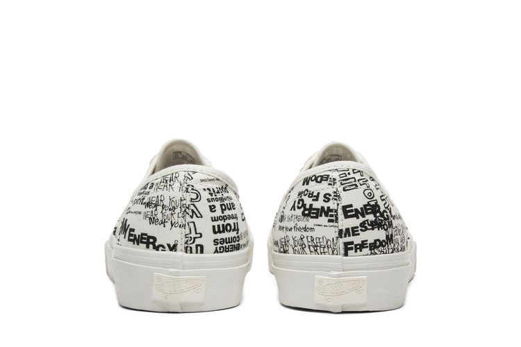 Кроссовки Vans Comme des Garçons x Authentic LX 'Graffiti'