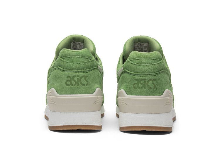 Кроссовки ASICS Concepts x Gel Respector 'Coca'