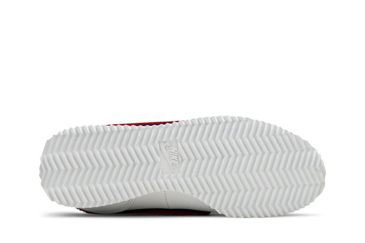 Кроссовки Nike Cortez Basic Leather SE GS 'White'