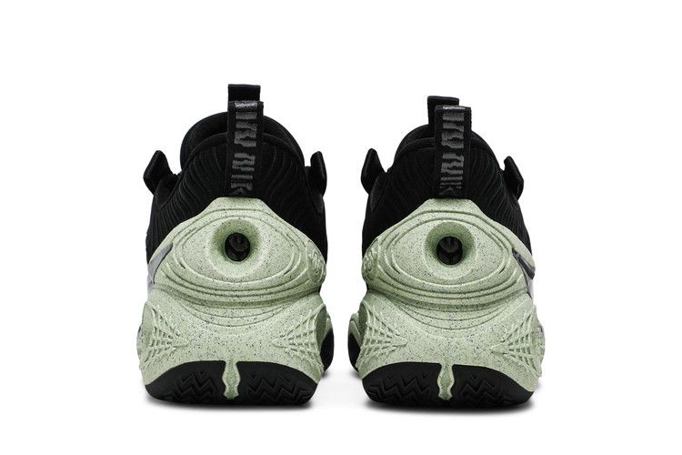 Кроссовки Nike Cosmic Unity 'Green Glow'