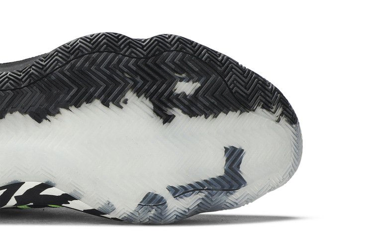 Кроссовки adidas Dame 6 'Ruthless'