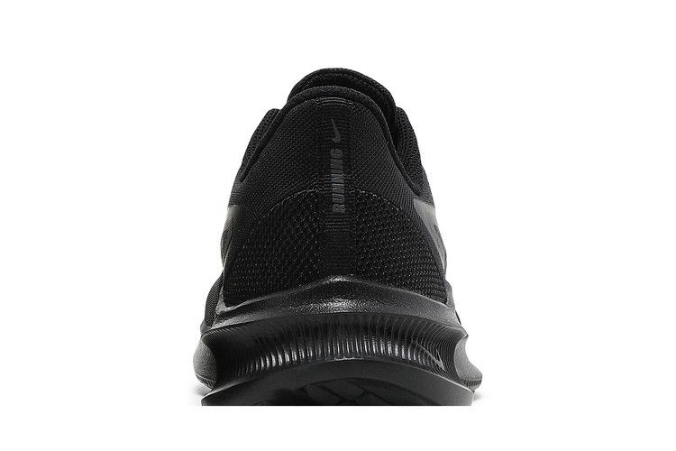 Кроссовки Nike Downshifter 10 'Black Iron Grey'